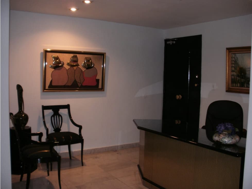 OFICINA DE LUJO EN ALQUILER - TORRE ADVANCE — foto 1
