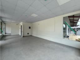 LOCAL COMERCIAL FRENTE DE CALLE