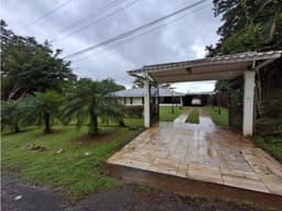 Venta de casa en Cerro Azul Las Nubes