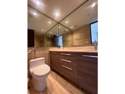ALQUILER DE APARTAMENTO PH THE REGENT PISO ALTO AMOBLADO (YS)