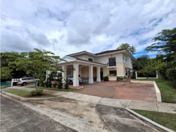 Venta de Casa en Ancon