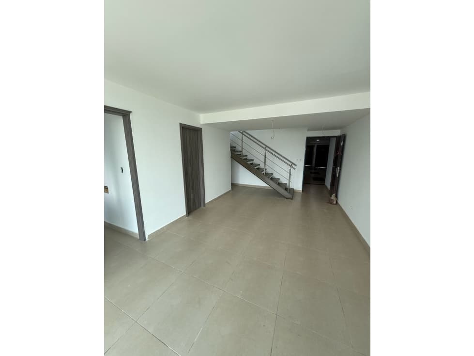 Alquiler de Apartamento PH KING PARK TIPO LOFT PENTHOUSE- LB (YS) — foto 1