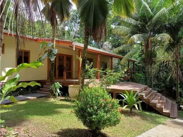 VENTA CASA BOCAS DEL TORO ISLA COLON