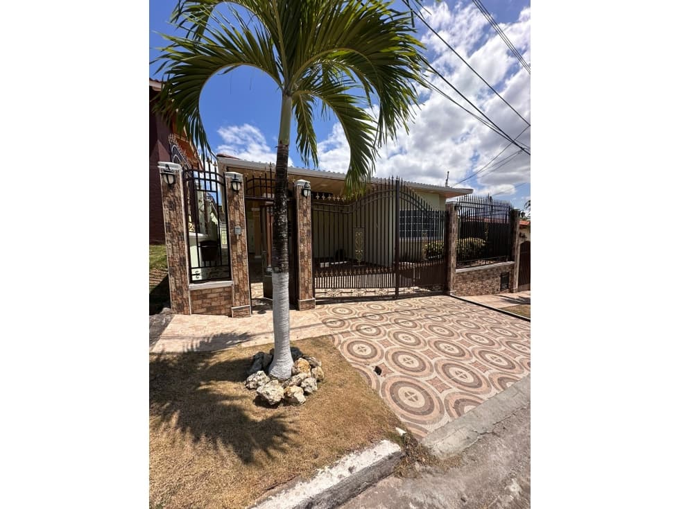ALQUILER CASA SAN ANTONIO ALTOS DE LAS PRADERAS — foto 1