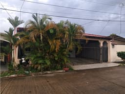 VENTA CASA VILLA LUCRE