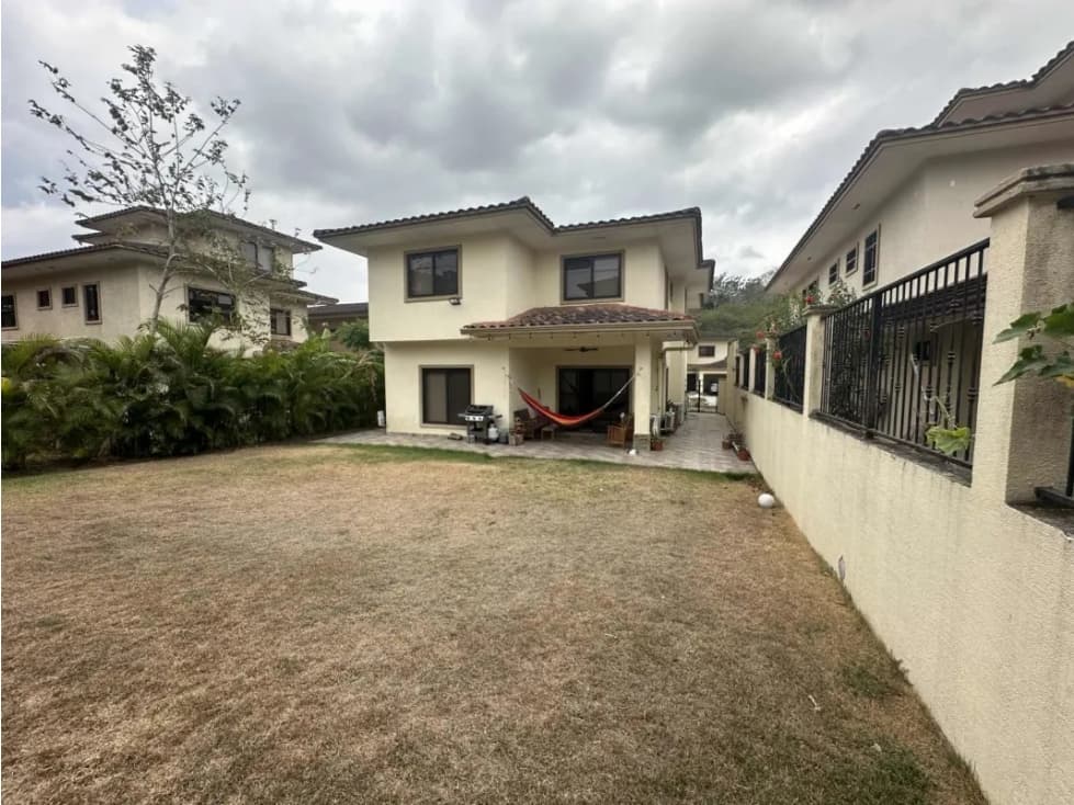 VENTA CASA CLAYTON EMBASSY CLUB — foto 3