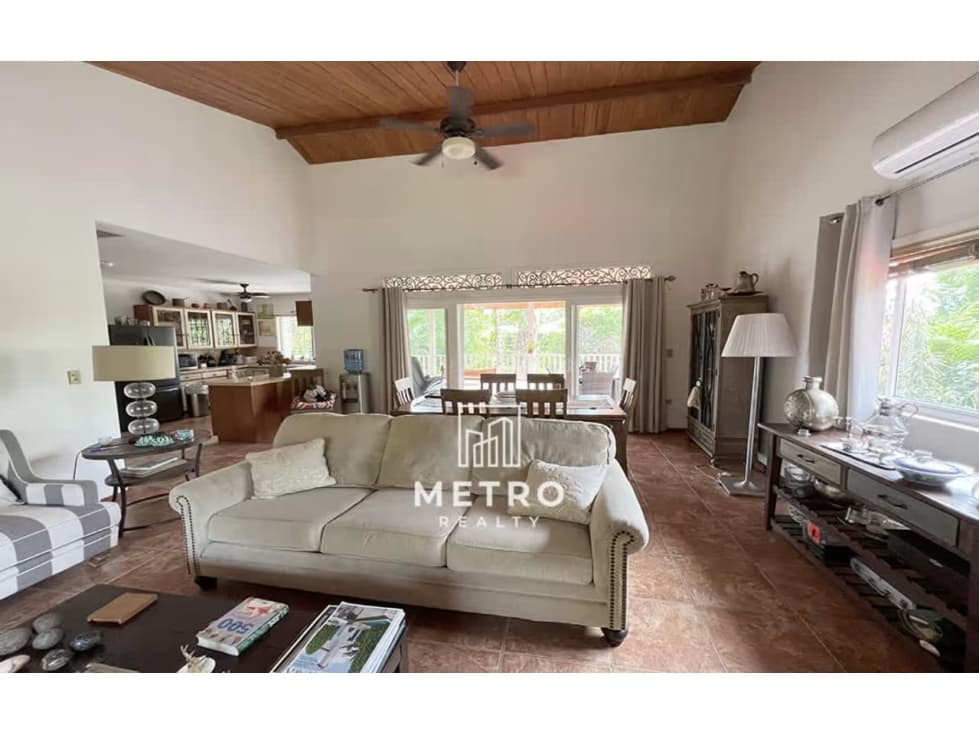 VENTA CASA BOCAS DEL TORO ISLA COLON — foto 3