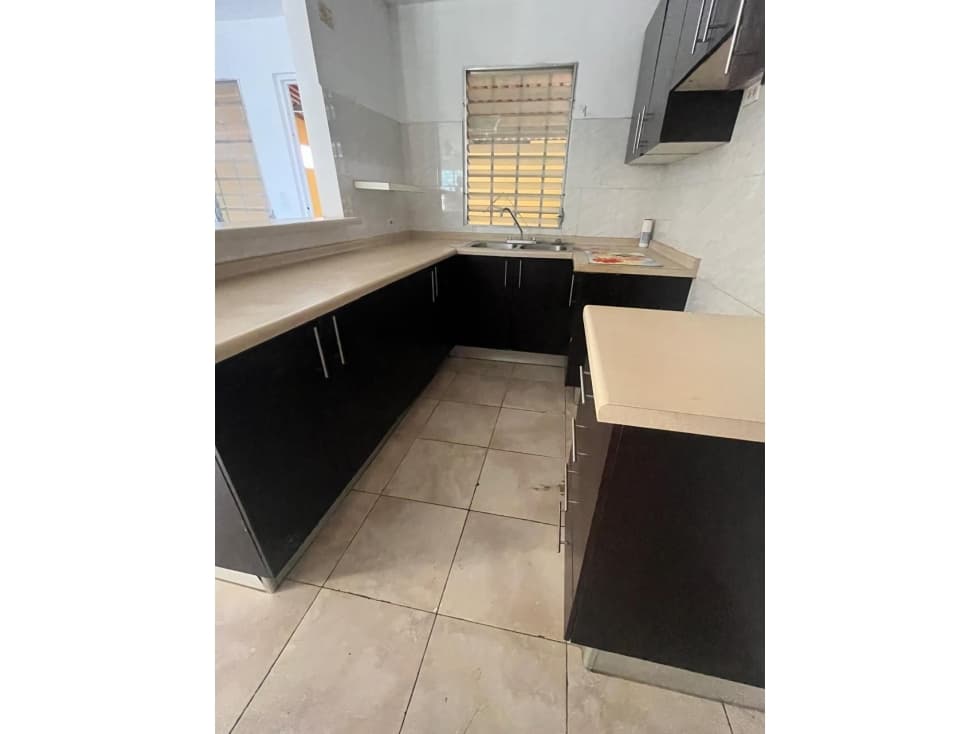 VENTA CASA PRADERAS DE SAN ANTONIO — foto 3