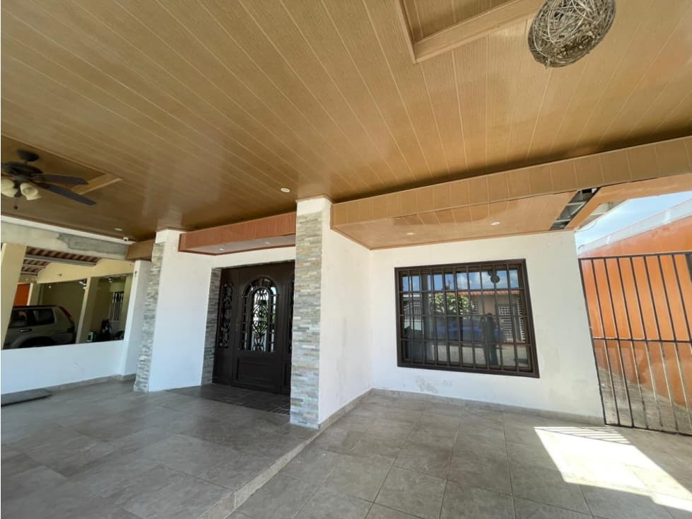 VENTA CASA PRADERAS SAN ANTONIO — foto 1