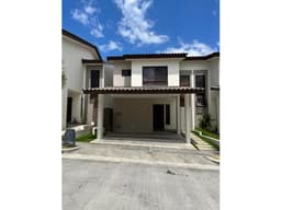 VENTA CASA BRISAS DEL GOLF PH GOLF GARDENS