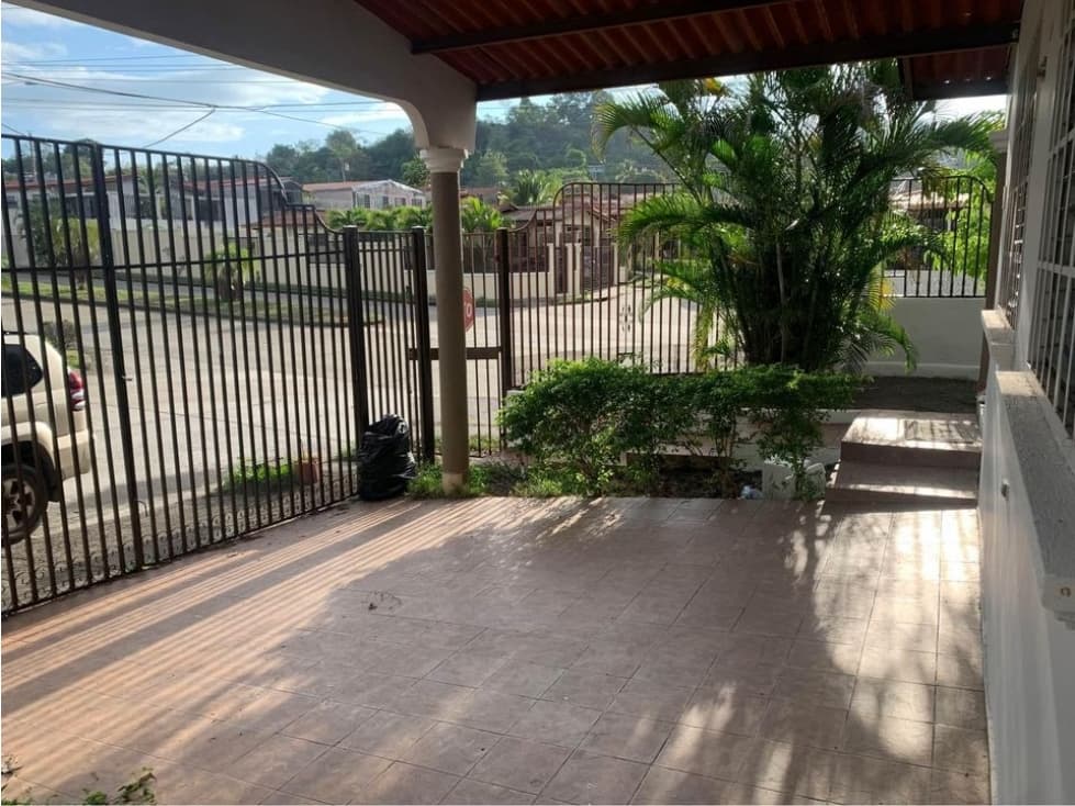 VENTA CASA BRISAS DEL GOLF — foto 3
