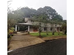 VENTA CASA CLAYTON