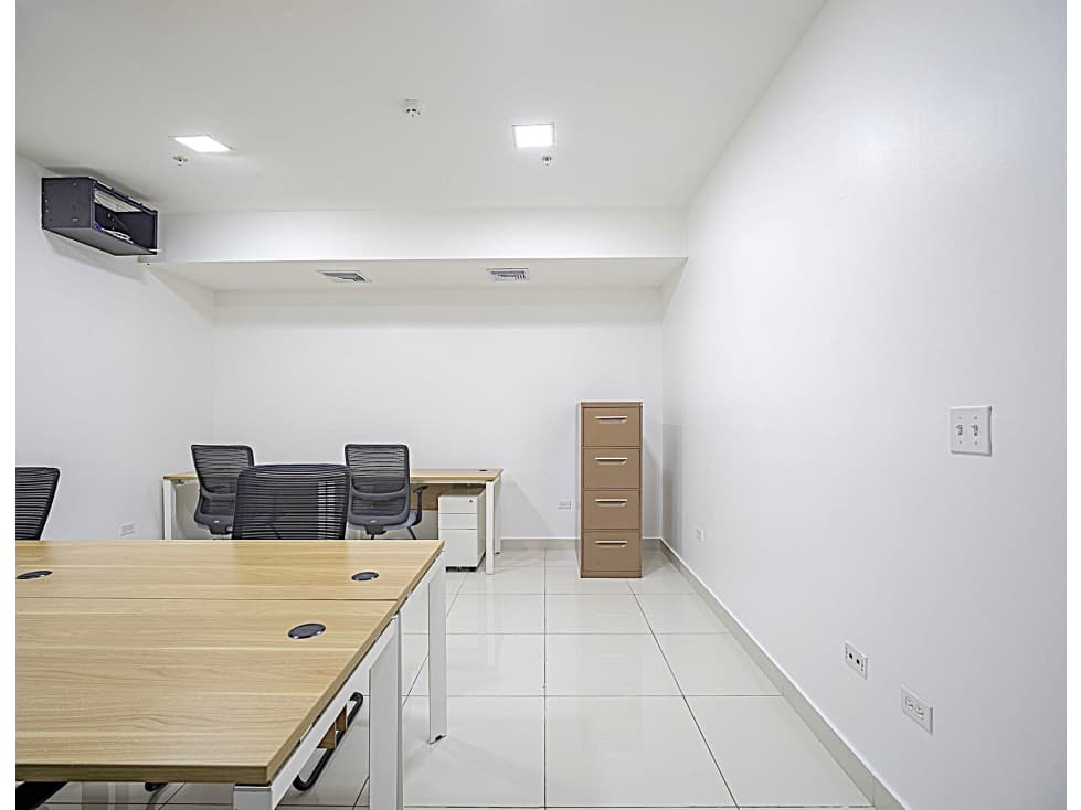 Alquiler de oficinas en Avenida Balboa — foto 4