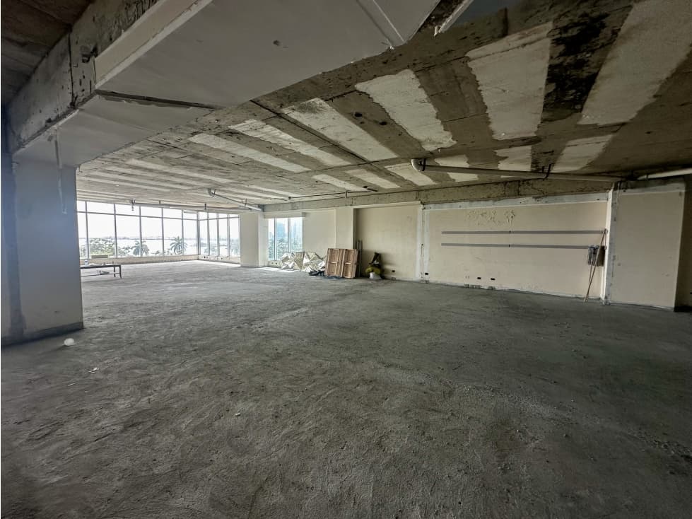 Se Vende Oficina en Avenida Balboa — foto 2