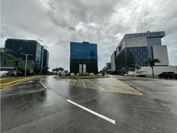 Se Vende Lote Único en Santa María Business District