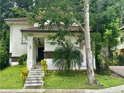 Se Vende Casa en Los Senderos de Camino de Cruces