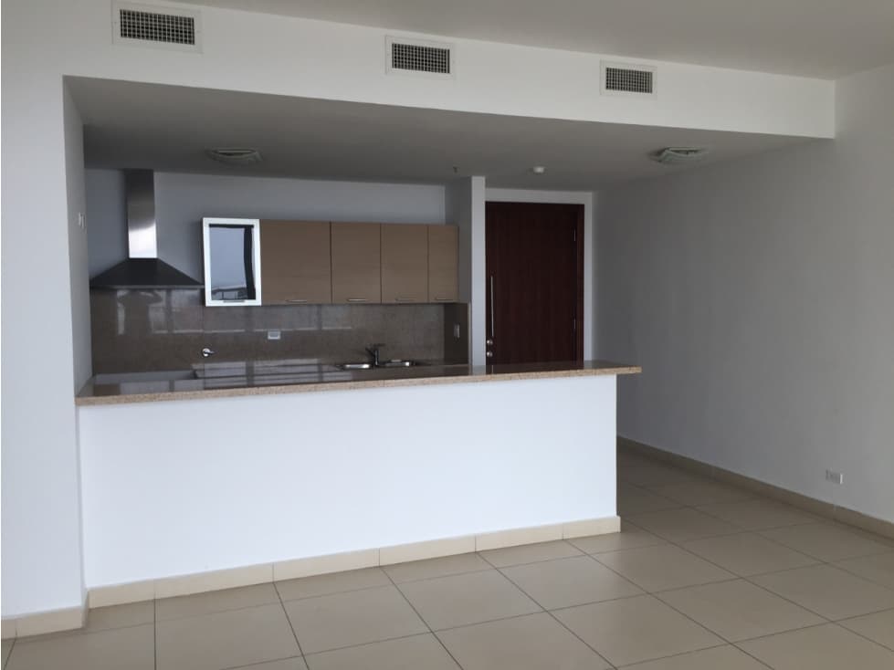 Apartamento en venta con línea blanca en Punta Pacífica — foto 2