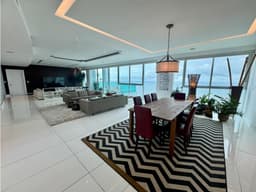 Apartamento de lujo en Ocean One, Costa del Este