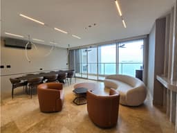 Apartamento remodelado en venta en Punta Pacífica