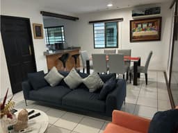 VENTA DE CASA EN CHANIS (T3) AEC5-925