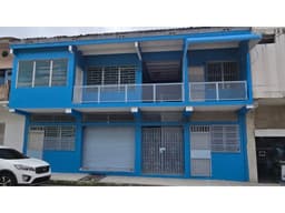 EDIFICIO EN CASCO VIEJO DISPONIBLE
