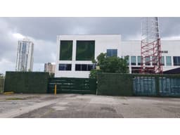 SE ALQUILAN OFICINAS EN PH NYSO, TRANSISTMICA