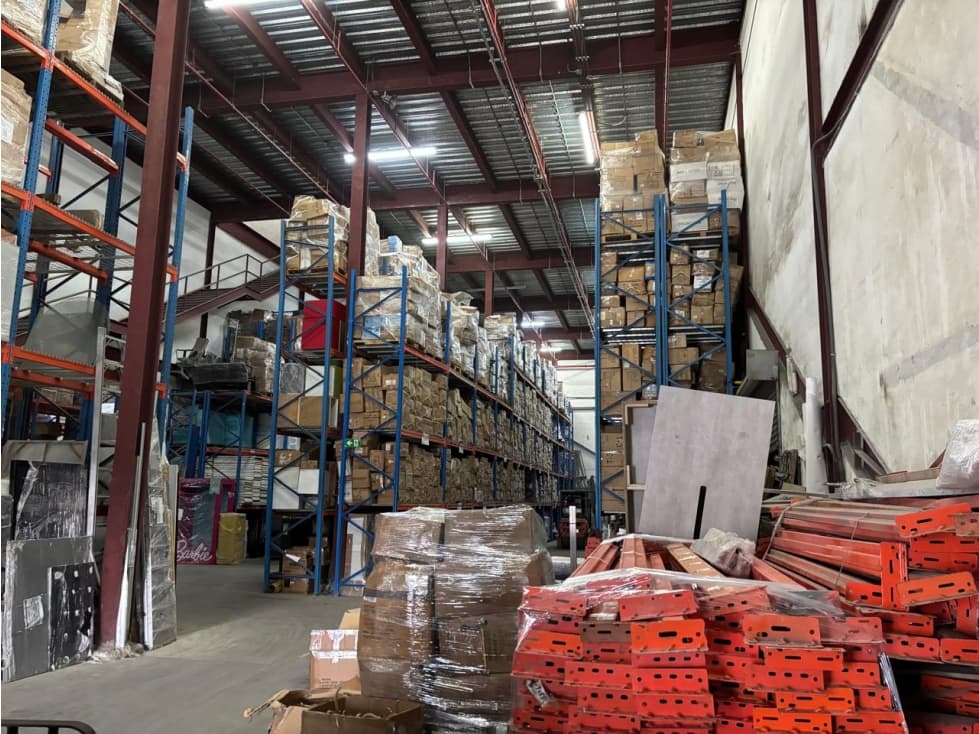 SE ALQUILAN BODEGAS EN MILLA 9 — foto 4
