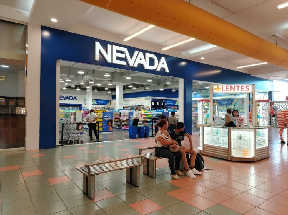 SE VENDE LOCAL EN ALBROOK, PASILLO DE LA CEBRA — foto 1
