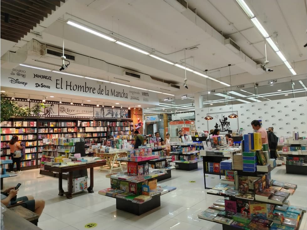 SE VENDE LOCAL EN ALBROOK, PASILLO DEL DELFÍN — foto 5