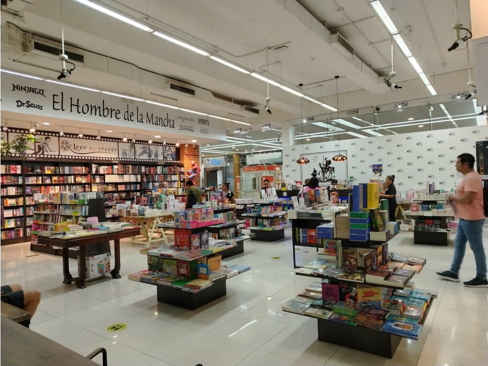 SE VENDE LOCAL EN ALBROOK, PASILLO DEL DELFÍN — foto 6