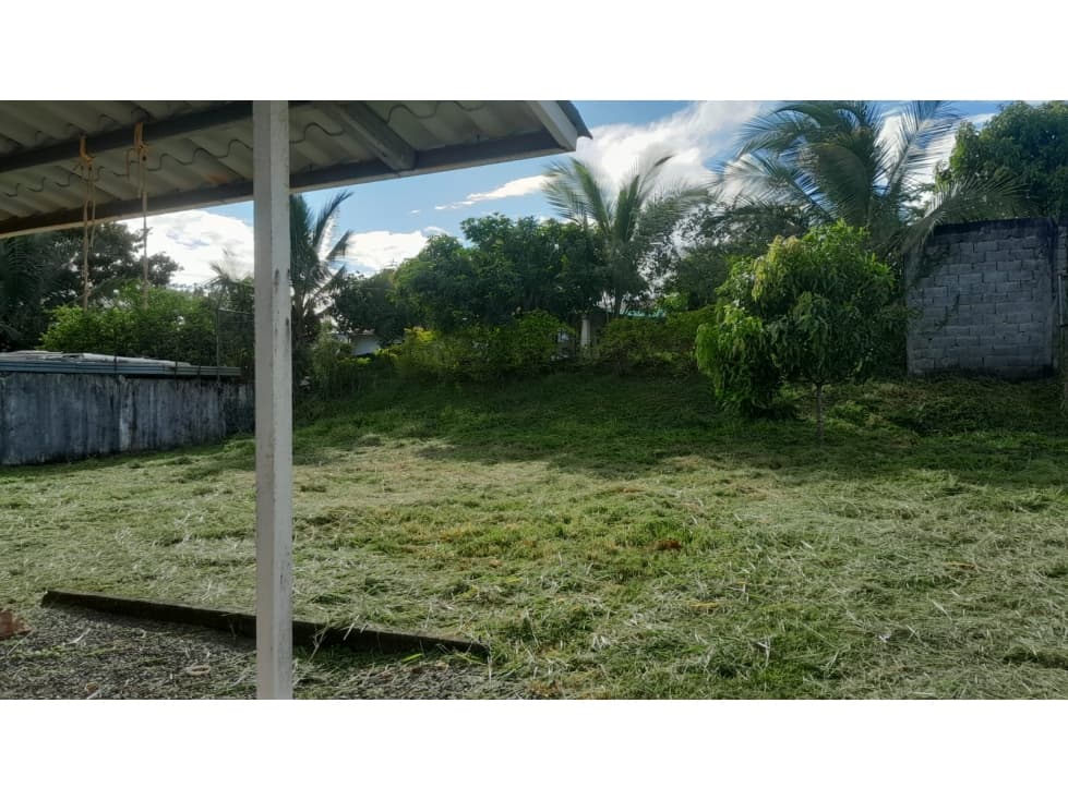 BONITA CASA DE BARRIADA CON 600 MTS2 DE TERRENO EN DAVID — foto 6