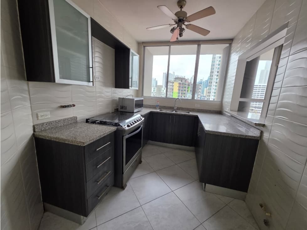 Venta de apartamento en PH Luxor Towers, Bella Vista — foto 3