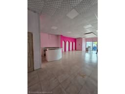 ALQUILO LOCAL COMERCIAL EN PH ILO, PARQUE LEFEVRE