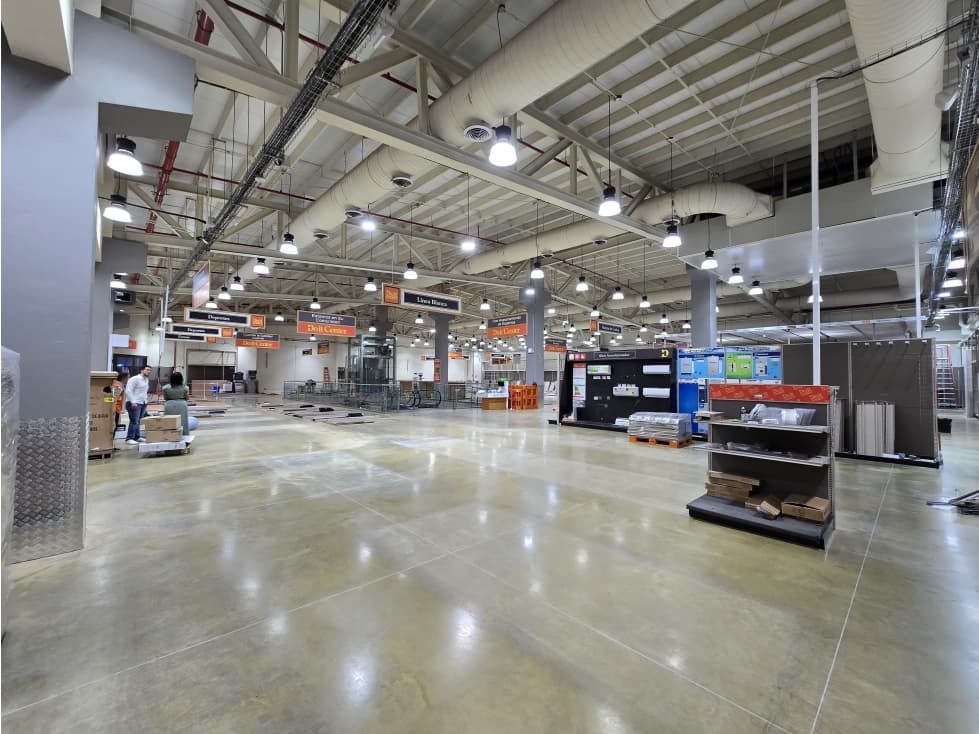 SE ALQUILA LOCAL COMERCIAL EN SANTA MARÍA PLAZA — foto 6