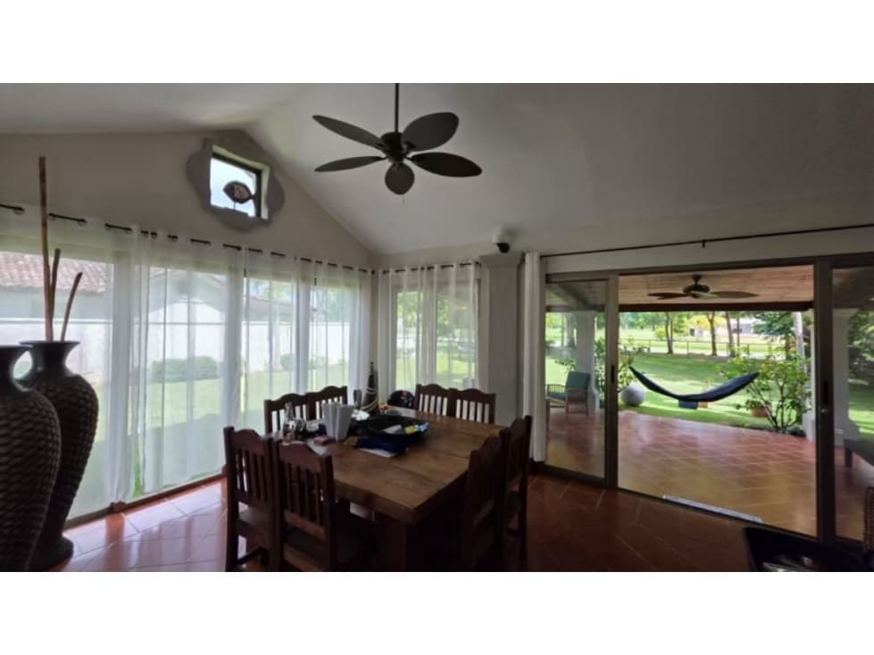 Vendo casa en PH Los Portales — foto 3