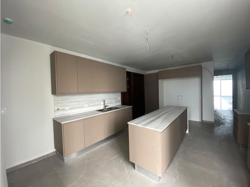 Se alquila apartamento en Paitilla — foto 4