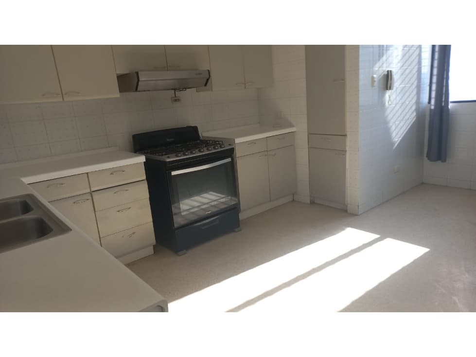 Se alquila apartamento en Marbella — foto 6