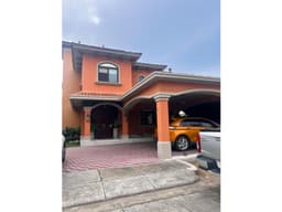 SE VENDE - Casa en Costa Sur, El Doral