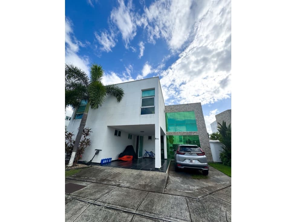 SE VENDE CASA EN COSTA ESMERALDA-COSTA SUR — foto 1