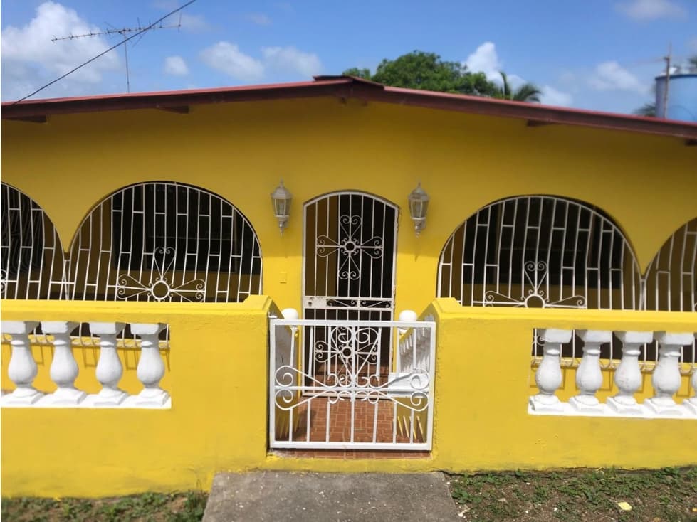 SE VENDE CASA // COLÓN CATIVA — foto 2