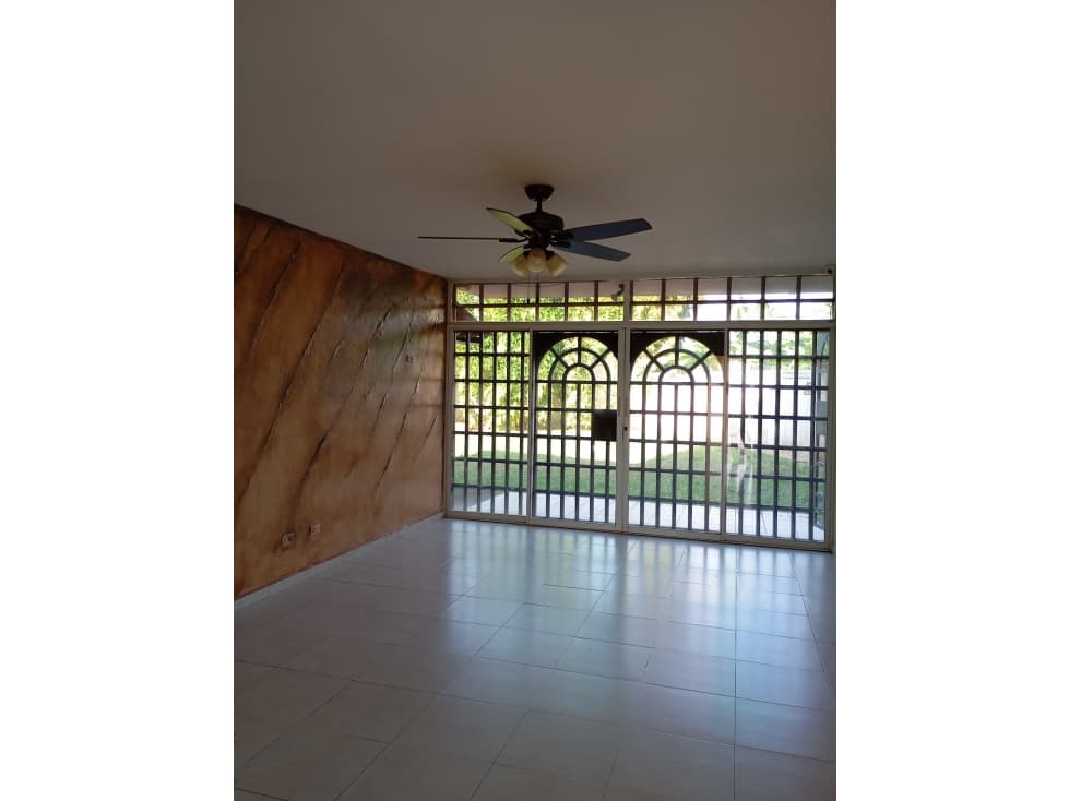 Casa en venta en Villa de Cerro Lindo — foto 1
