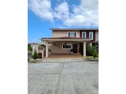 Venta o alquiler en Villa Navona / Brisas del golf ZP