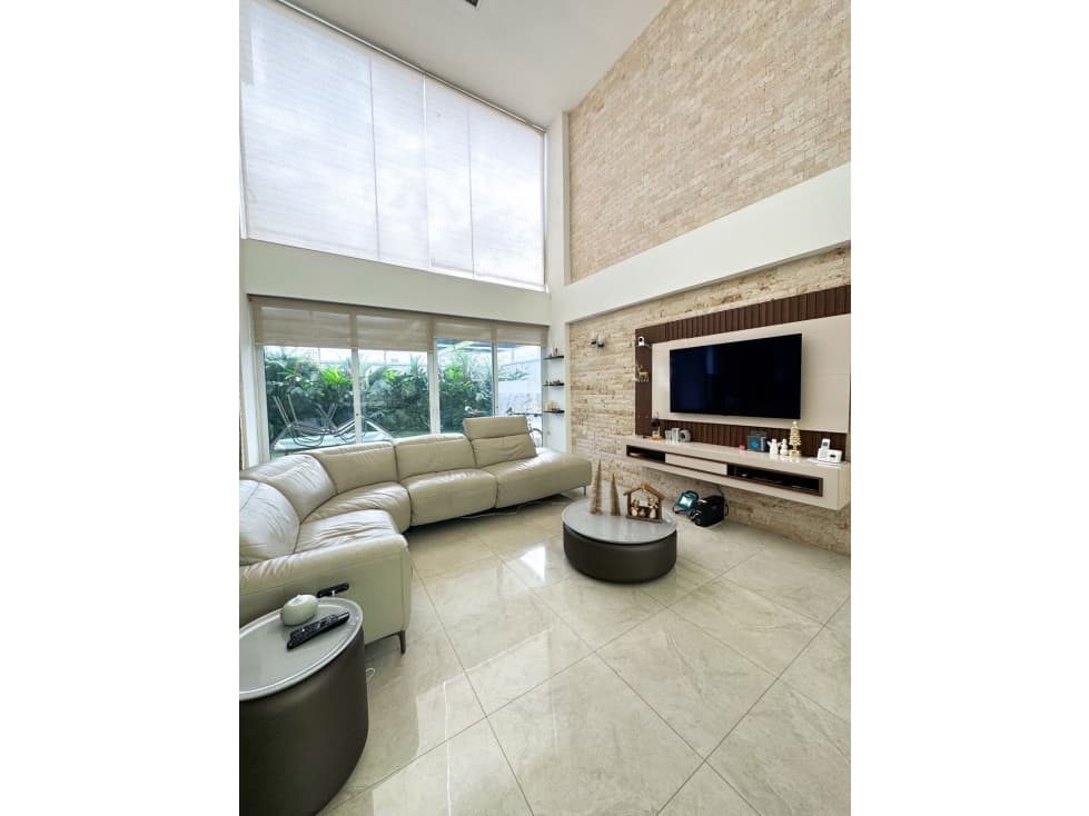 SE VENDE CASA EN COSTA ESMERALDA-COSTA SUR — foto 2