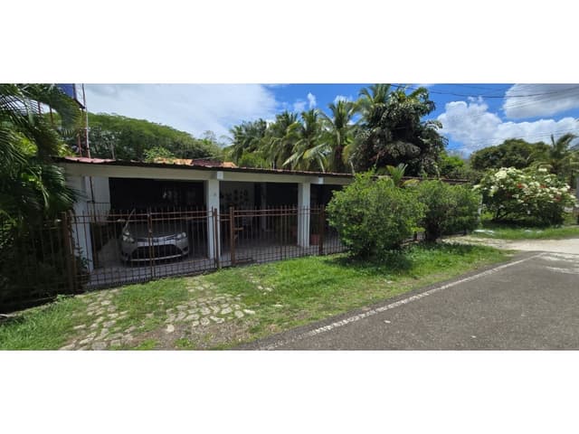 SE VENDE CASA Y TALLER EN PACORA ALTOS DE TARARÉ