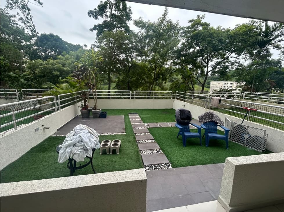 SE ALQUILA APARTAMENTO EN PH ALTAMIRA GARDENS — foto 2