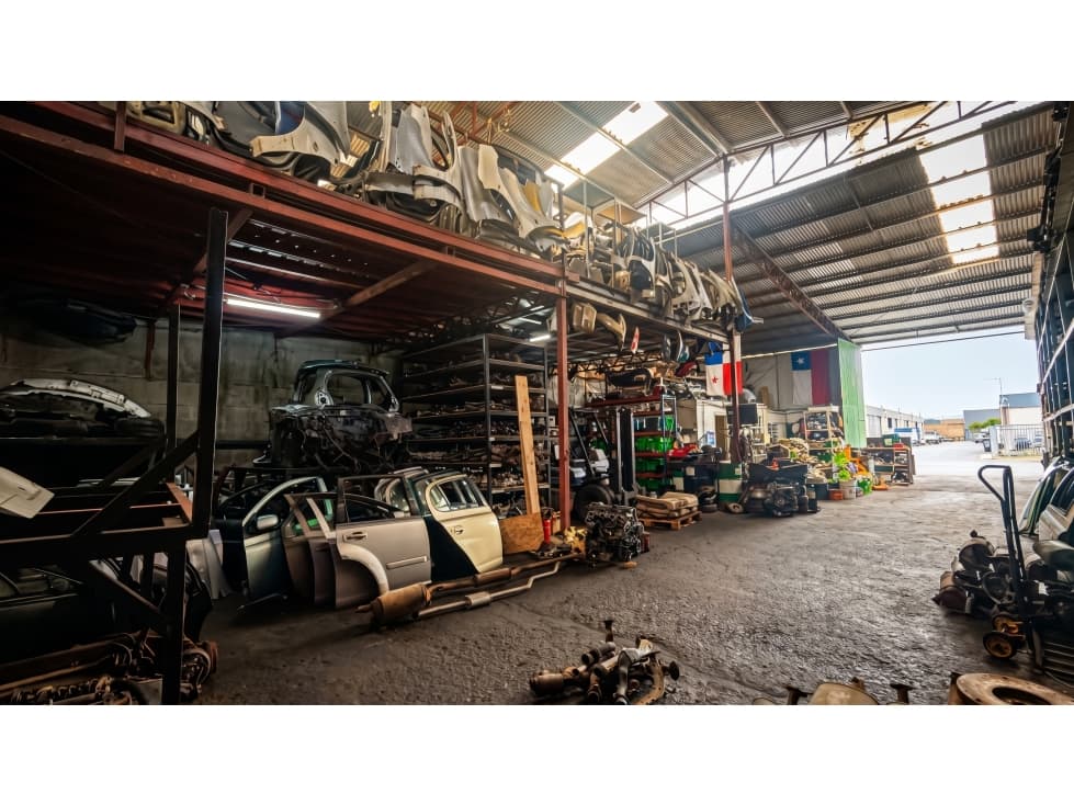 Galera Comercial en Venta y Alquiler en Parque Lefevre — foto 6
