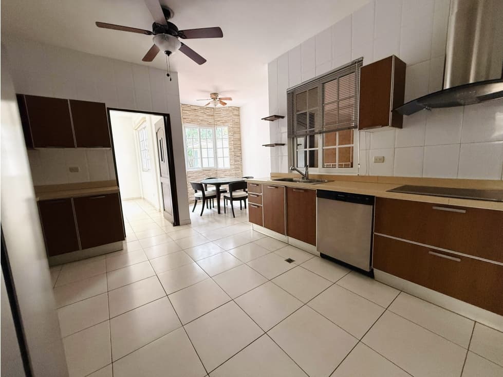 Casa en Alquiler en Costa Sur - Villa Valencia — foto 5