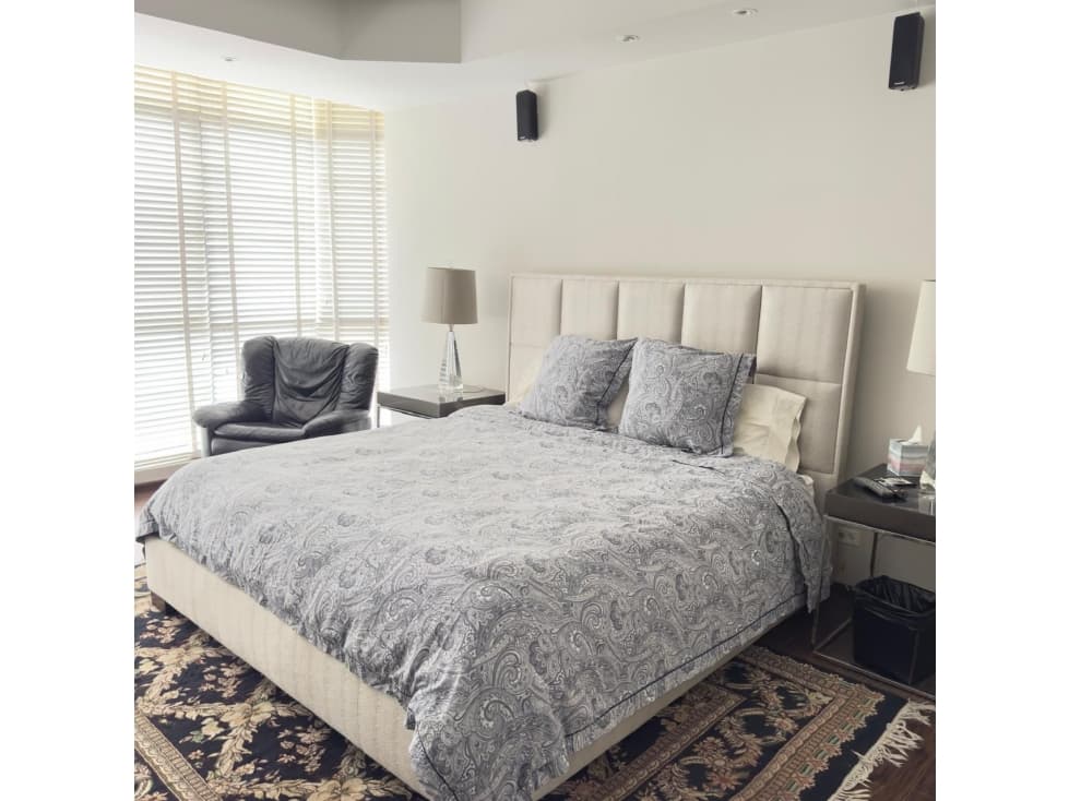 VENTA DE OPORTUNIDAD EN AVE BALBOA PH MIRAMAR — foto 4