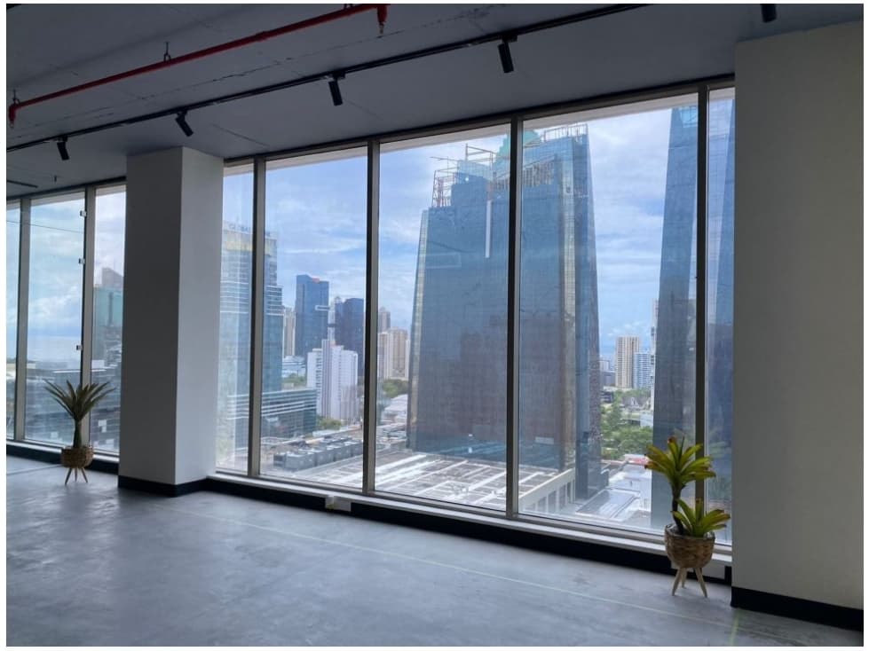 Oficina en el centro Obarrio en venta o alquiler — foto 5