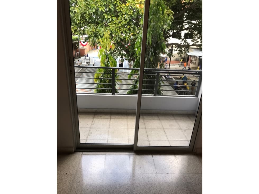 ¡GANGA DE ALQUILER EN CARRASQUILLA! — foto 1